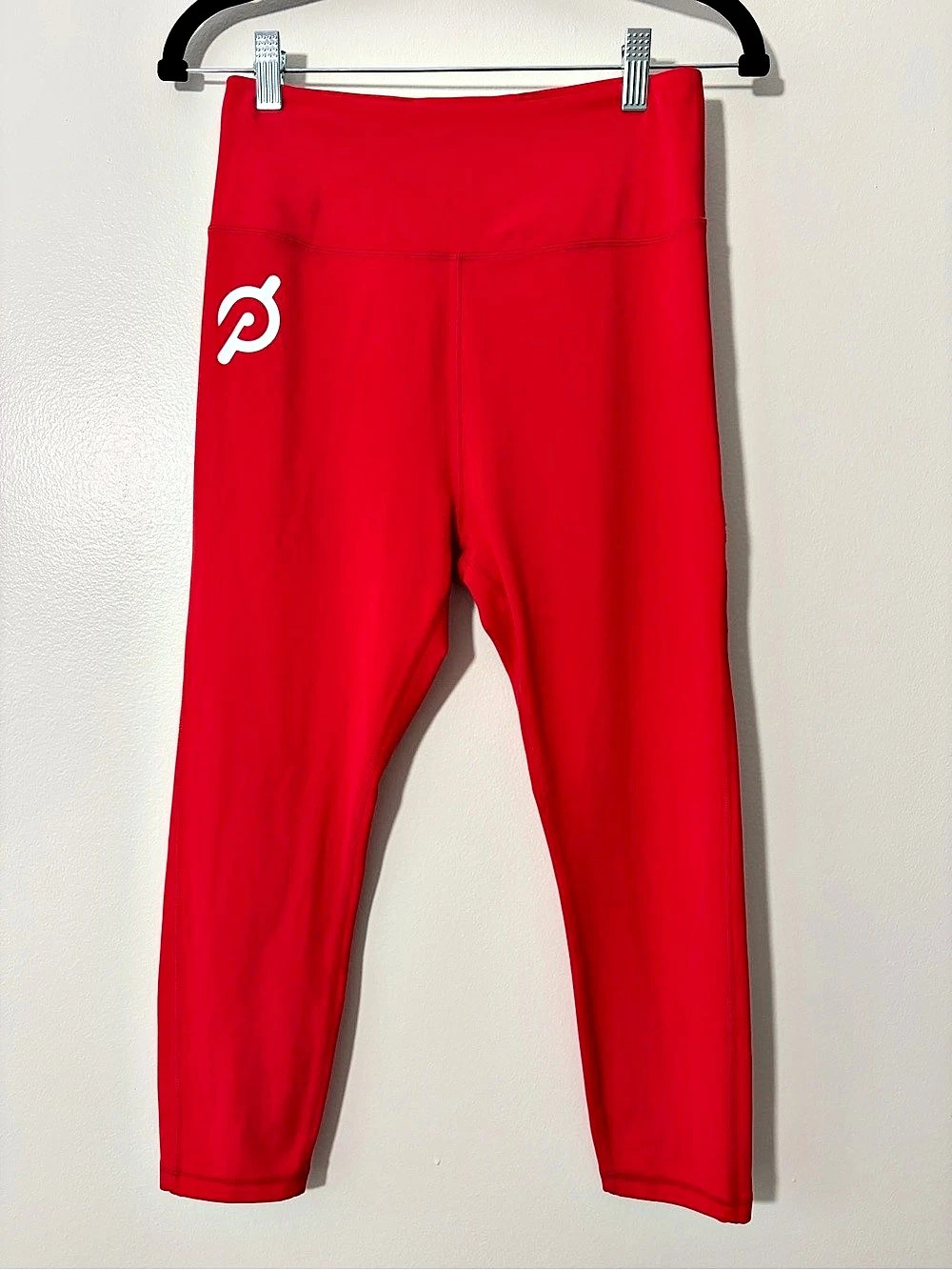 Peloton Red Capri Performance Leggings Red Medium